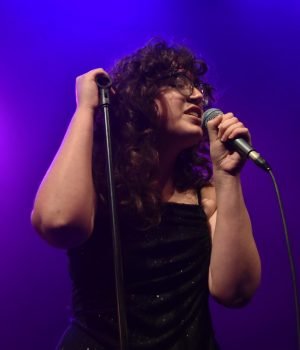 LAURA ZOLIS_LUCI A_2